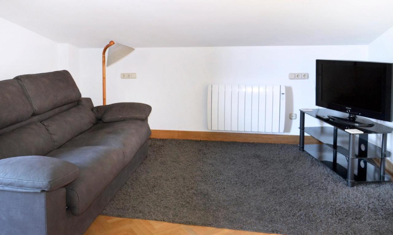 Apartamento En Villa Con Parking Añorga-Lugariz Buitenkant foto